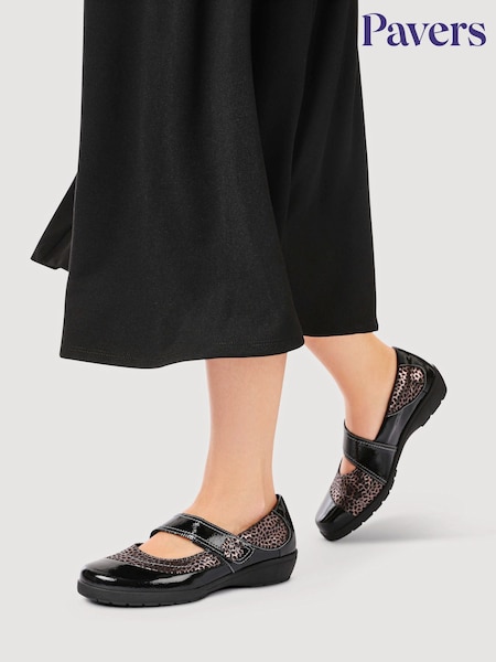 Pavers Black Cushioned Touch-Fastening Mary Janes Shoes (G11340) | R$ 345