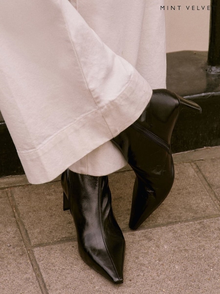 Mint Velvet Black Macy Mid Heel Ankle Boots (G16158) | €191