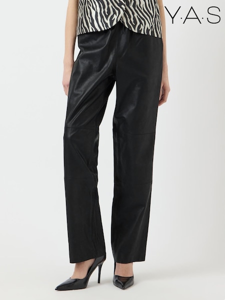 Straight Leather Trousers (G18784) | 234 €