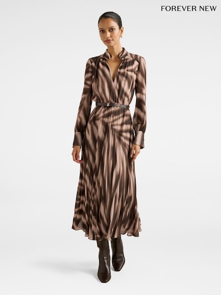 Forever New Brown Skyla Petite Pleated Midi Dress (G19159) | €146