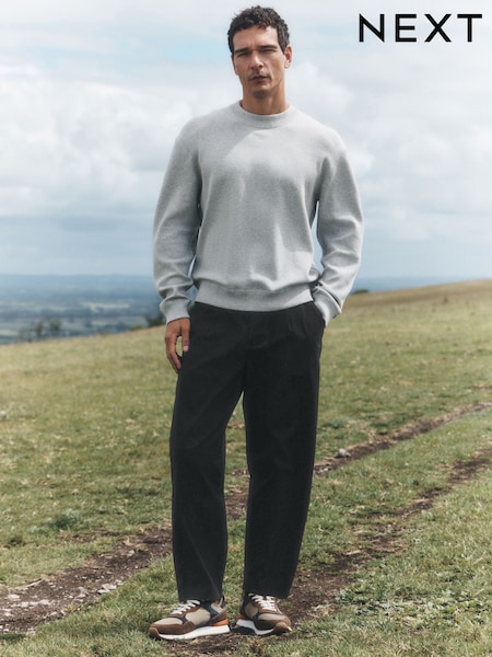 Black - Barrel Fit Cotton Rich Stretch Chinos