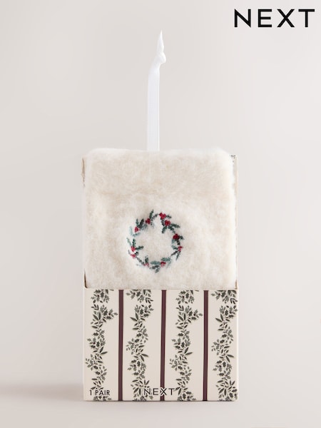 Cream Embroidered Wreath - Cosy Socks In A Gift Box