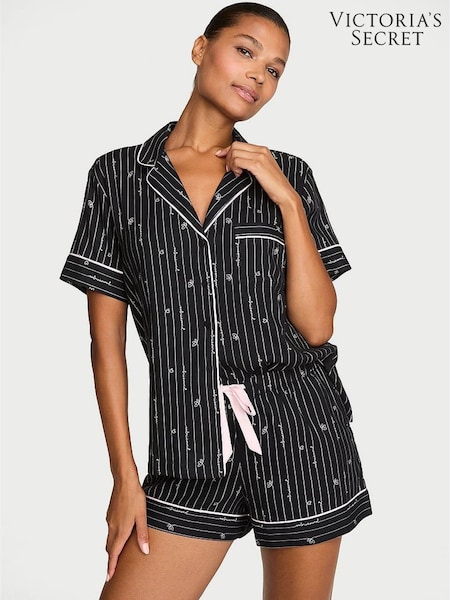 Black Script Logo - Victoria's Secret Flannel Shorts Pyjama Set