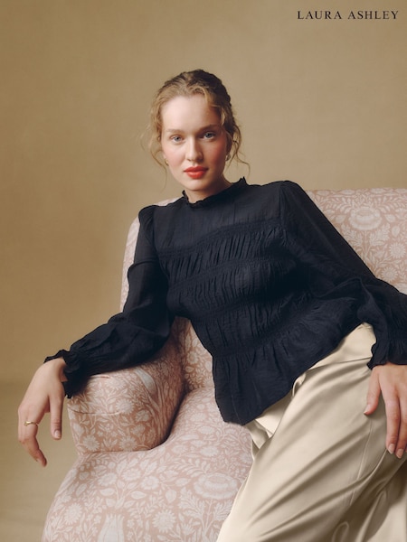 Negro - Laura Ashley Shirred Long Sleeve Blouse