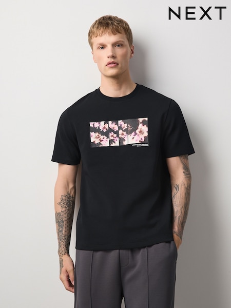 Black - Regular Floral Front Print Graphic T-shirt