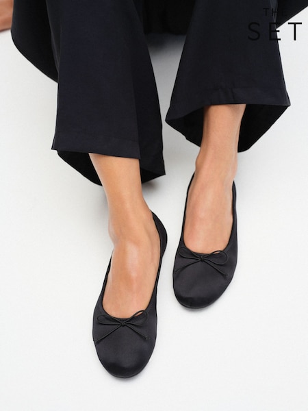Schwarz - The Set Satin Round Toe Bow Ballet Flats