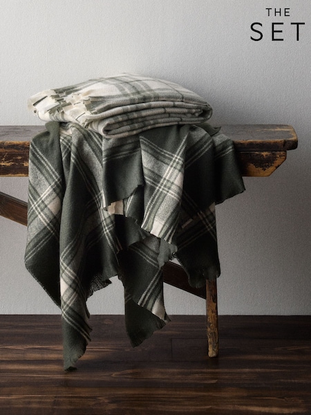 The Set 2 Pack Cosy Throws
