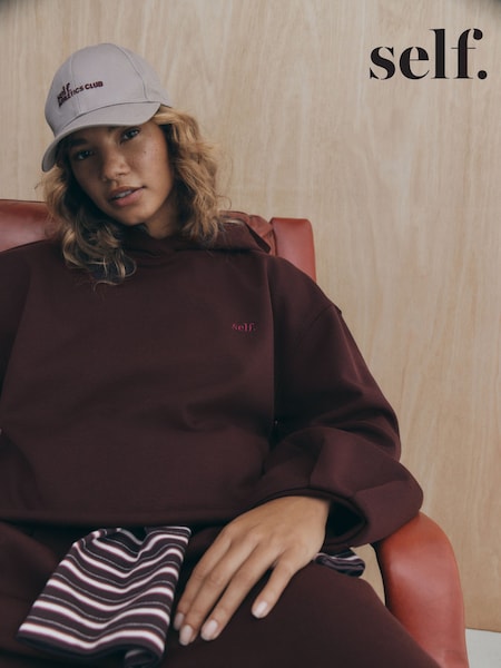 أحمر توتي - Self. Premium Hoodie