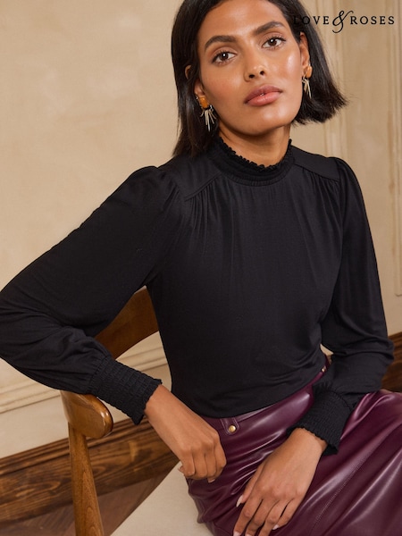 Black - Love & Roses Piecrust Long Sleeve Jersey Top