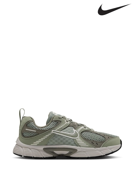 Green - Nike Junior V5 Runner Trainers