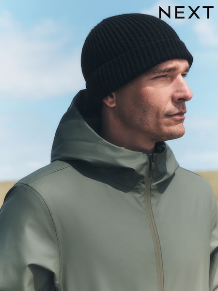 Black - Regular Knitted Beanie