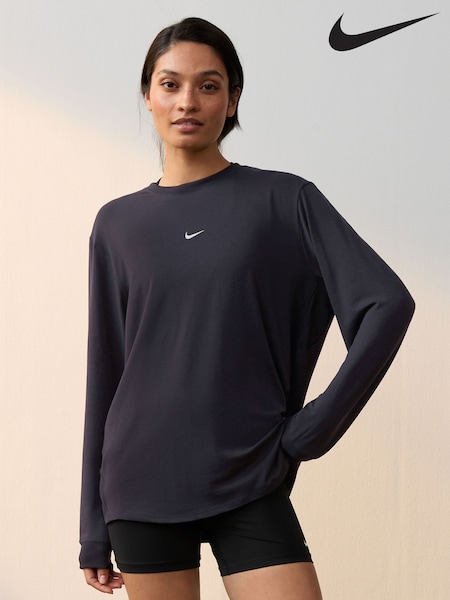 رمادي داكن - Nike One Relaxed Dri-fit Long Sleeve Top