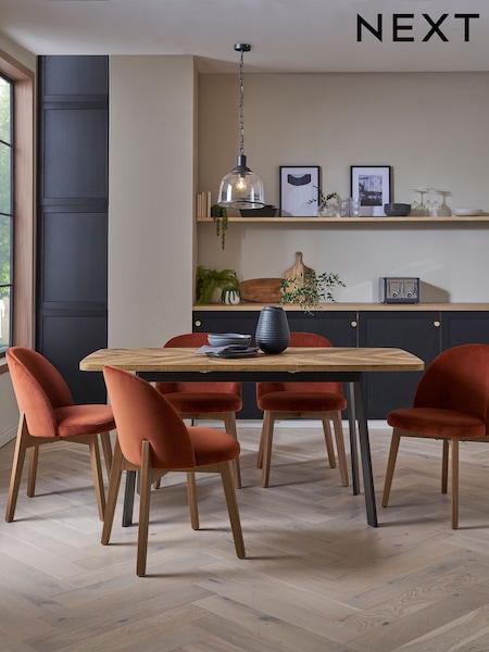 Bronx Herringbone 4 To 6 Seater Extending Dining Table