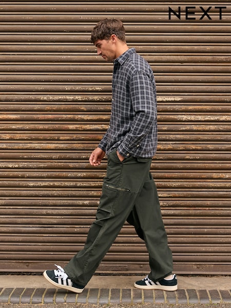 Haki - Regular Parachute Cargo Trousers