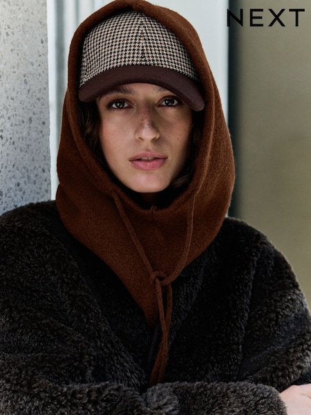 Chocolate Brown - Hooded Knitted Snood