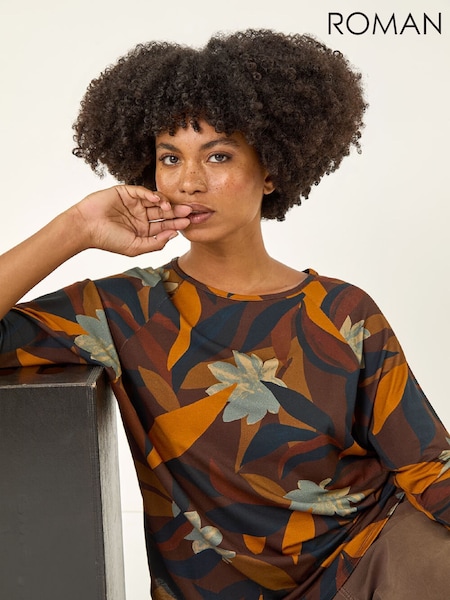 Roman Brown Floral Print Curved Hem T-Shirt (G49833) | €51