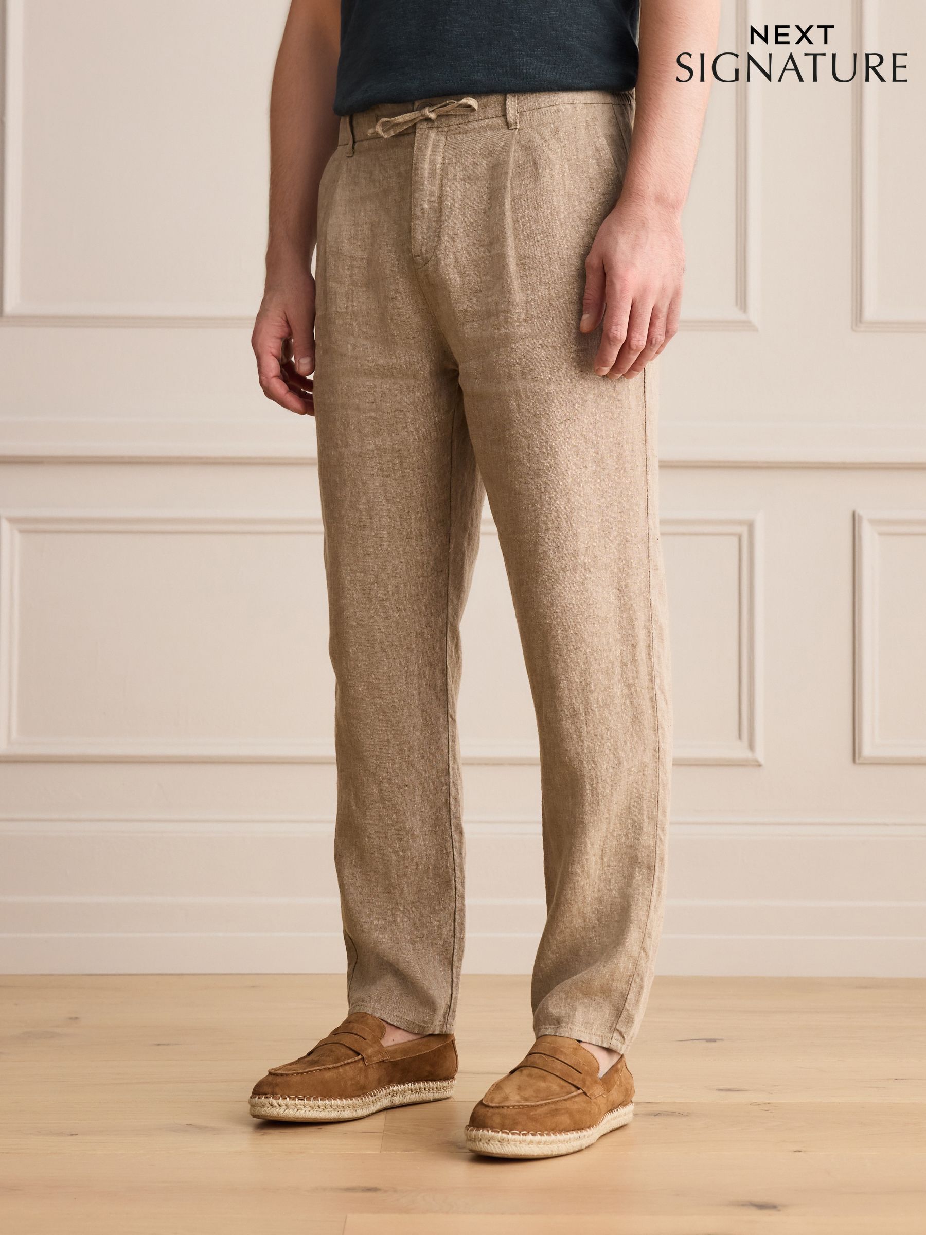 Pantaloni Chino Bărbați | Vezi Colecția | Next RO