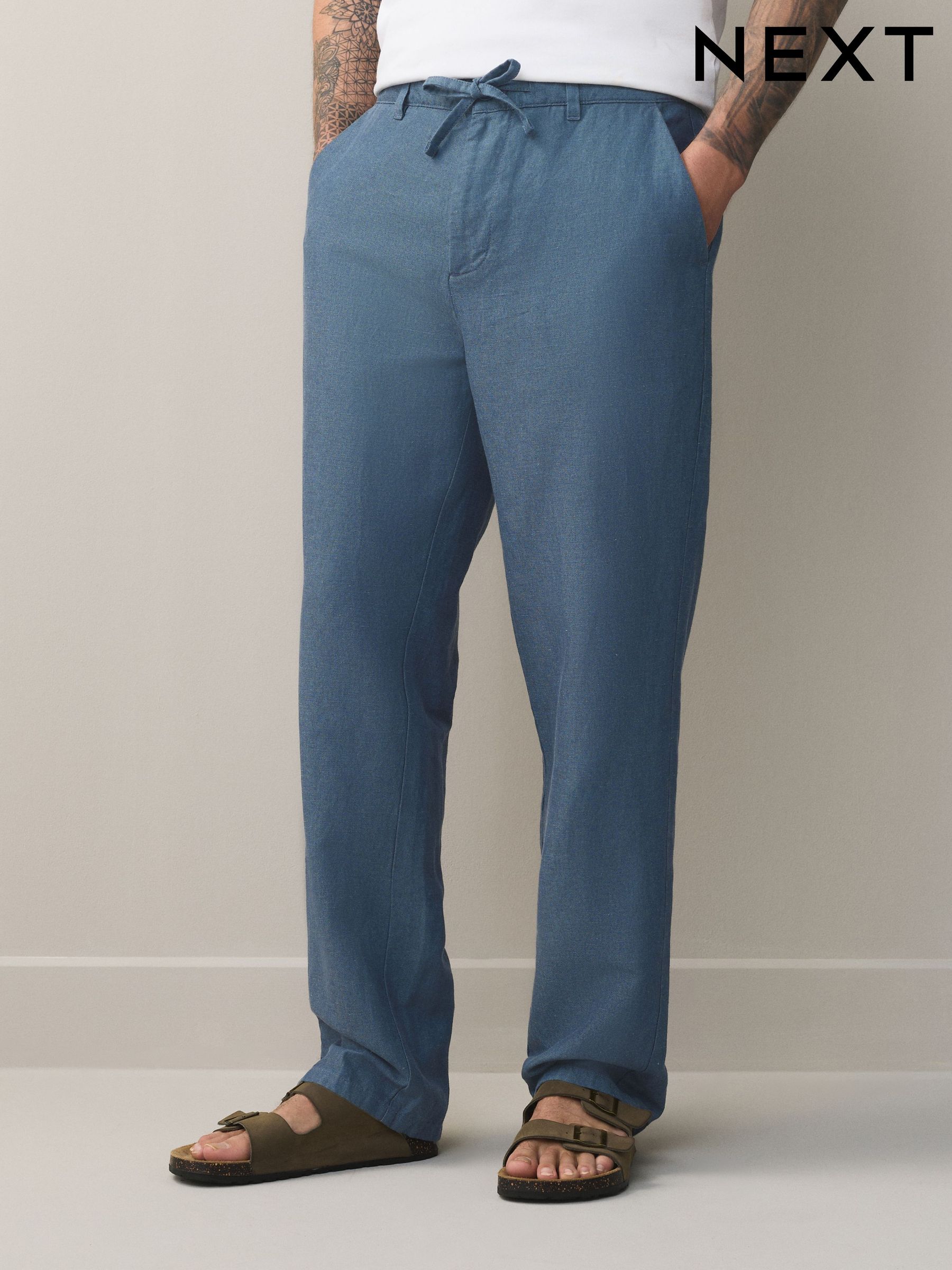Pantaloni Chino Bărbați | Vezi Colecția | Next RO