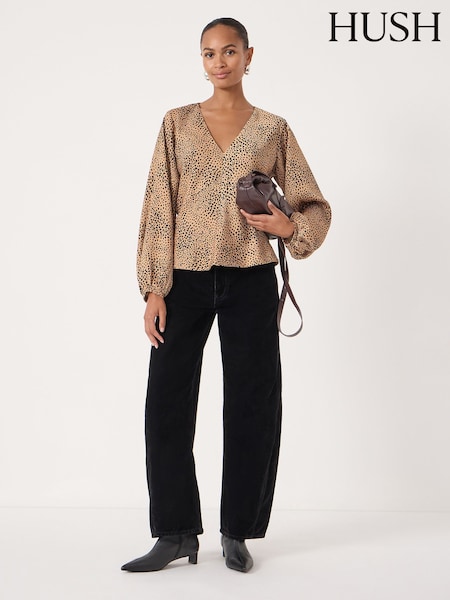 Hush Brown Grace Satin Long Sleeve Top (G62508) | R$ 890