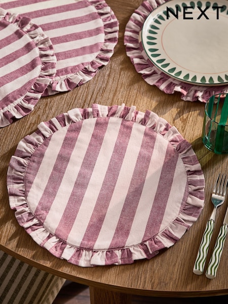 Set Of 4 Ruffle Fabric Placemats