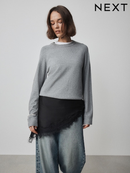 Black Lightweight Lace Trim Triangle Scarf (G64442) | LEI 141