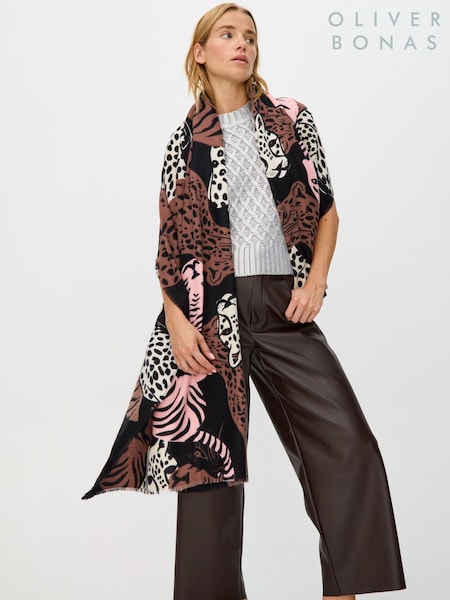 Oliver Bonas Brown Cuddling Cats Knitted Scarf (G70888) | €48