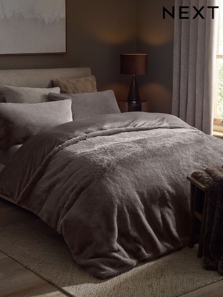 Plush Faux Fur Duvet Cover And Pillowcase Set