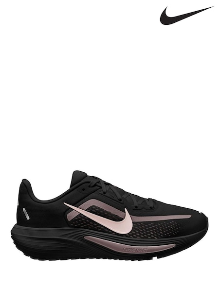 Black Pink - Nike Quest 7 Road Running Trainers