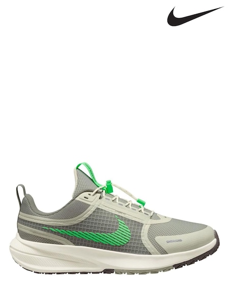 Barely Green - Nike Youth Star Runner Utility Trainers