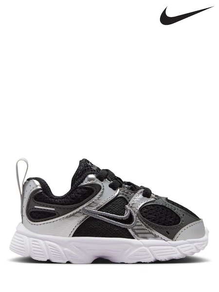 Black/Silver/Grey - Nike Infant V5 Runner Trainers