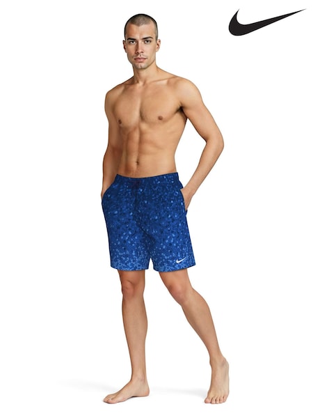 Azul medianoche - Regular Nike 7" Swim Shorts