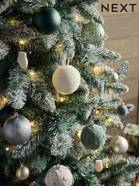 50 Pack Shatterproof Christmas Baubles