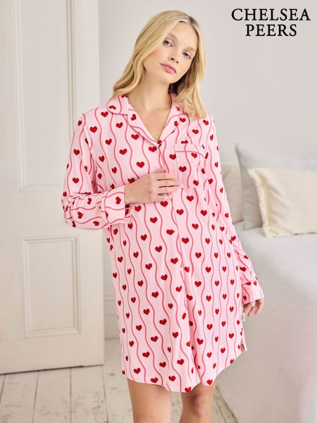 Chelsea Peers Pink Maternity Wavy Stripe Heart Print Nightshirt (G86825) | €46.50