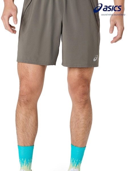 Olīvzaļa - Asics Road 2-n-1 7in Shorts
