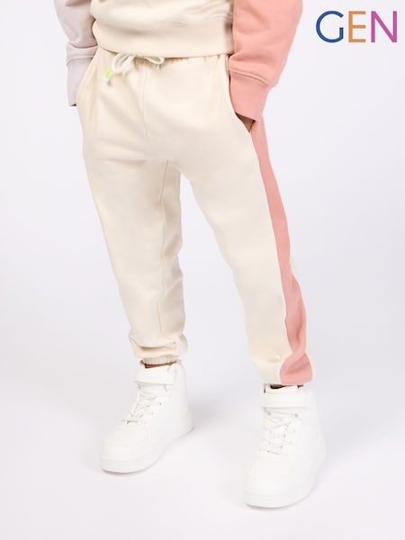 GEN Panel Joggers (G91043) | kr346