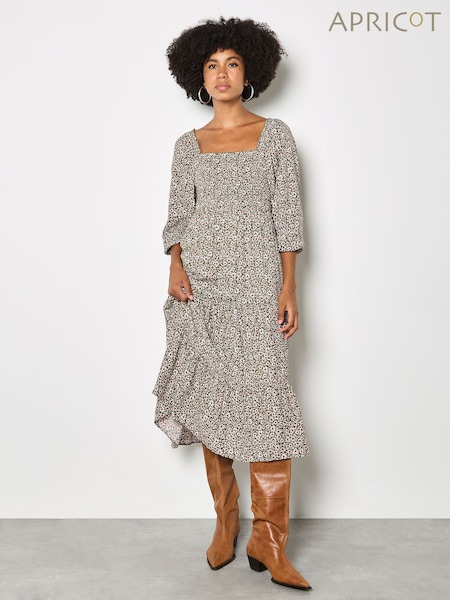 グリーン - Apricot Ditsy Floral Smocked Midi Dress (G91438) | ¥ 9,350