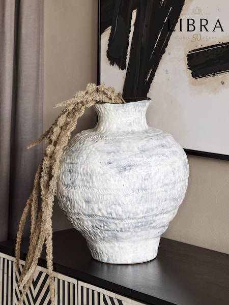 Libra Interiors White Lunel Glazed Vase (G95760) | R$ 1.480