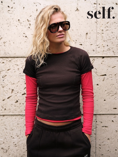 Chocolate Brown - Self. Fitted Rib T-shirt