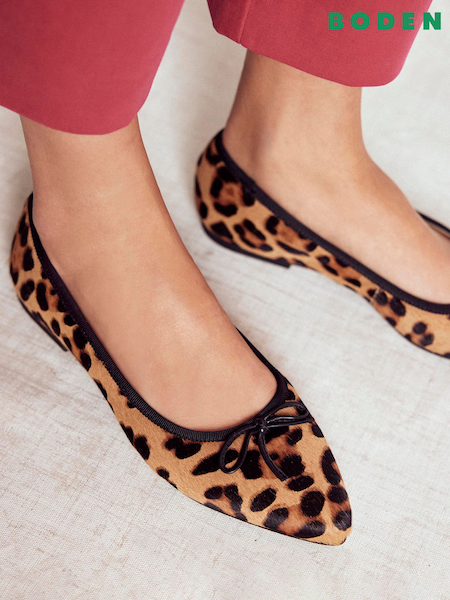 Boden Point Flexi Sole Flats (H00320) | ‏693 د.إ.‏