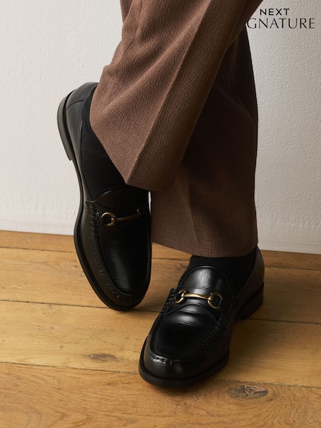 Black - Regular Signature Leather Sole Snaffle Loafers