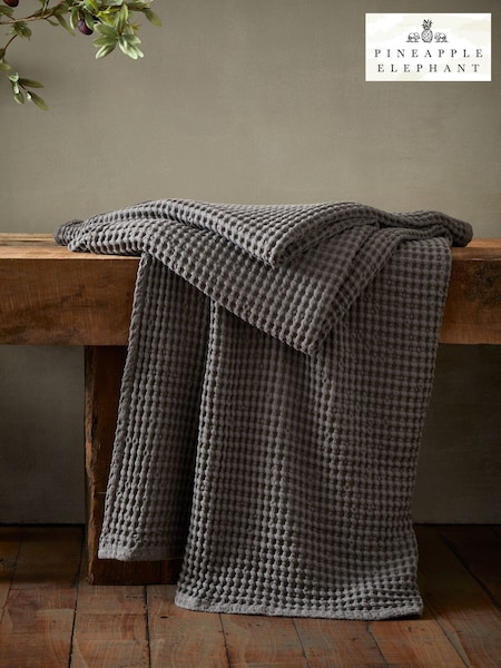 Pineapple Elephant Jaipur Chunky Waffle Cotton Throw (H09336) | 223 LEI