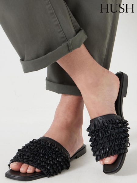 Hush Black Leather Fringe Sandals (H11537) | R$ 1,185