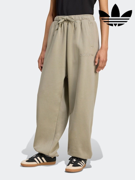 adidas Originals Green Essentials Linear Loose Cuffed Joggers (H12858) | R$ 495