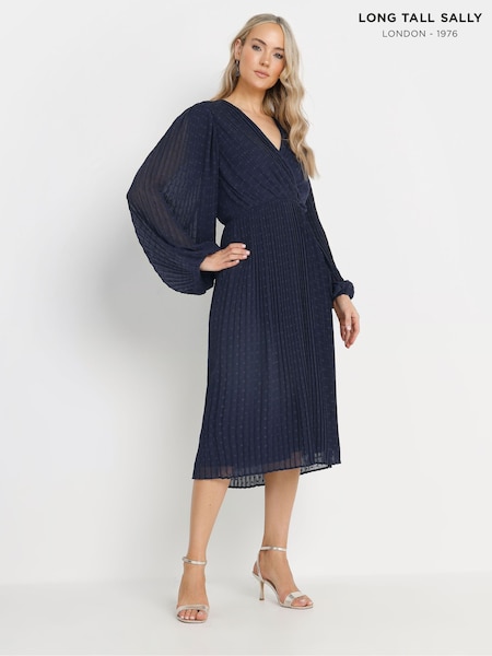 Long Tall Sally Chiffon Pleated Dress (H13375) | €80