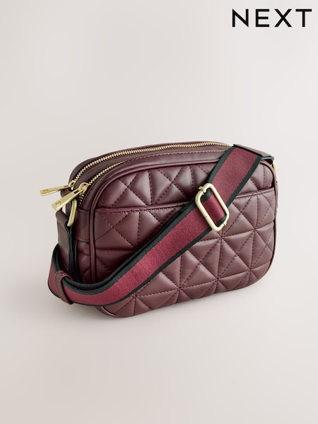 Berry Red Quilted Camera Bag (H13406) | €34