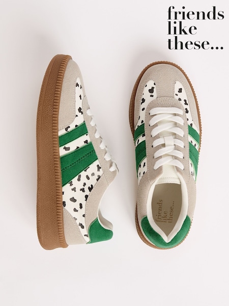 Blanco con lunares - Friends Like These Lace-Up Retro Gumsole Sports Trainers (H13591) | 48 €
