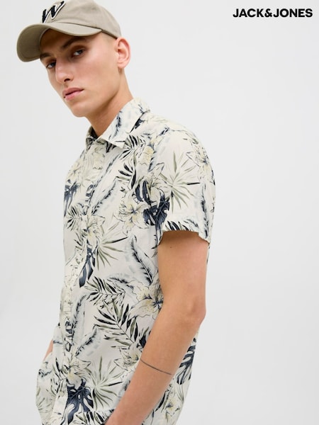 JACK & JONES Cream Hawaiian Resort Short Sleeve 100% Cotton Shirt (H13747) | €32