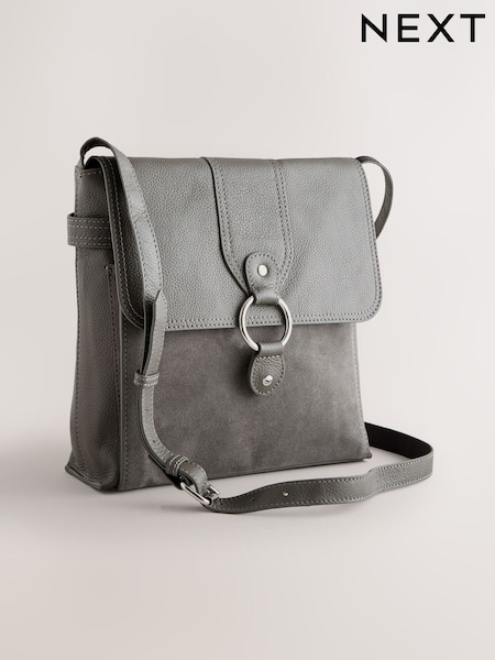 Grey Leather Pocket Messenger Bag (H16727) | R$ 330