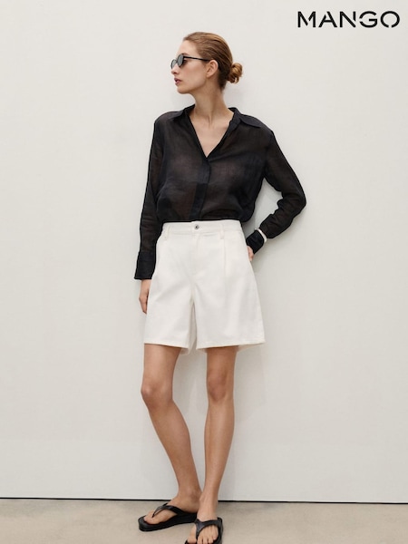 Mango Cream Pleated Denim Bermuda Shorts (H18787) | €43