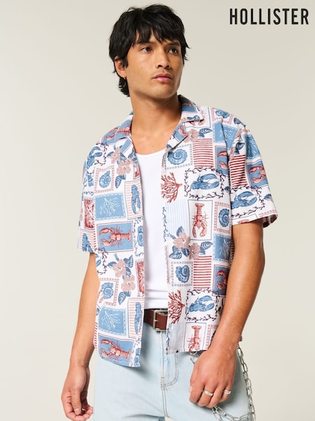 Hollister Graphic Print Linen Short Sleeve Shirt (H18949) | R$ 295